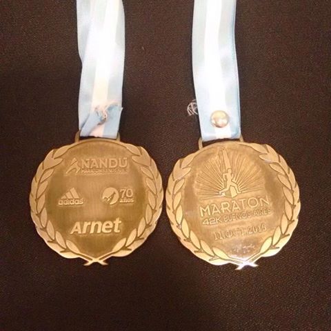 medalla-42k-buenos-aires-2015