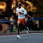 El último maratón del hombre que convirtió correr en arte: hasta pronto, querido Eliud Kipchoge