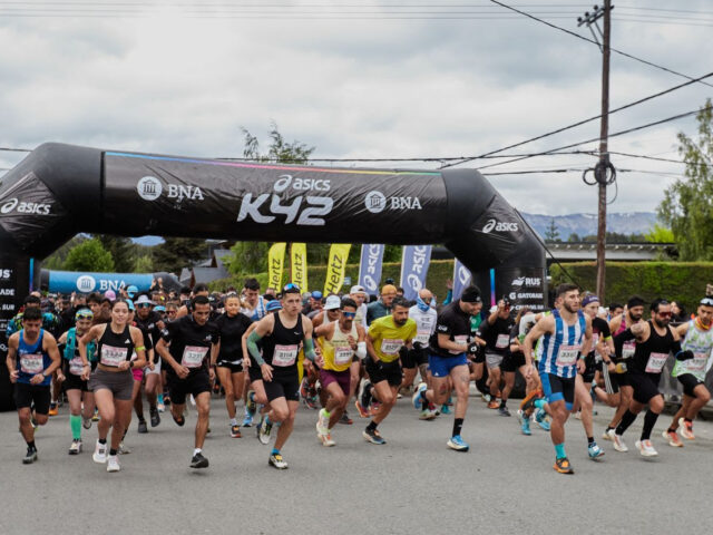 Fernanda Martínez y Luis Valle Barrientos coronan una edición histórica del ASICS K42